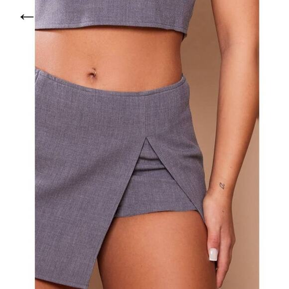 Pretty Little Things gray woven side slit mini skirt skort size 6 - Picture 10 of 11